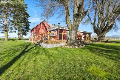 92950 Pitney Ln, Junction City, OR 97448 - Photo 3