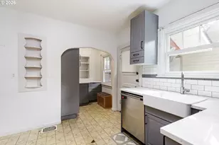 5415 N Fessenden St, Portland, OR 97203 - Photo 9