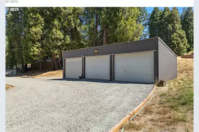 913 Starveout Creek Rd, Azalea, OR 97410 - Photo 25