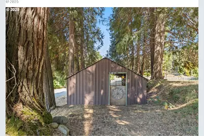 913 Starveout Creek Rd, Azalea, OR 97410 - Photo 5