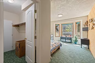 913 Starveout Creek Rd, Azalea, OR 97410 - Photo 17
