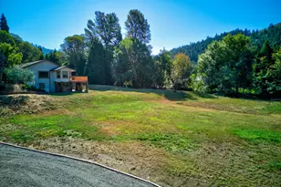 913 Starveout Creek Rd, Azalea, OR 97410 - Photo 27