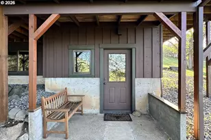 1945 Cynthia Way, Mosier, OR 97040 - Photo 41