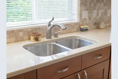 15576 SW Peridot Way, Beaverton, OR 97007 - Photo 9