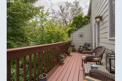 15576 SW Peridot Way, Beaverton, OR 97007 - Photo 9
