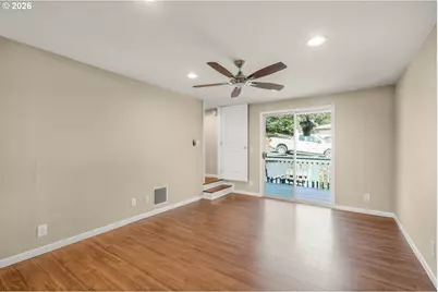 1245 SE Germond Ave, Roseburg, OR 97470 - Photo 13