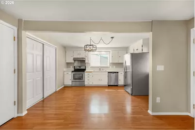 1245 SE Germond Ave, Roseburg, OR 97470 - Photo 5