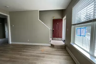 19189 SE Yamhill St, Portland, OR 97233 - Photo 9