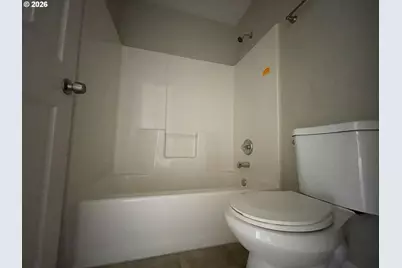 19189 SE Yamhill St #7, Portland, OR 97233 - Photo 35