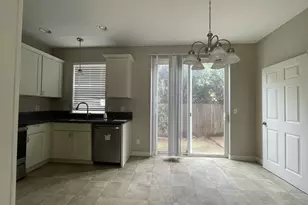 19189 SE Yamhill St, Portland, OR 97233 - Photo 17