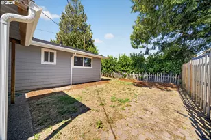 1305 SW 15th Ave, Albany, OR 97321 - Photo 5