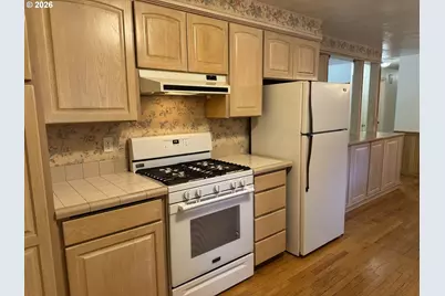 260 Susan St, Eugene, OR 97404 - Photo 11