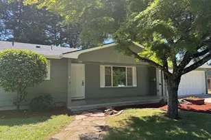 260 Susan St, Eugene, OR 97404 - Photo 3