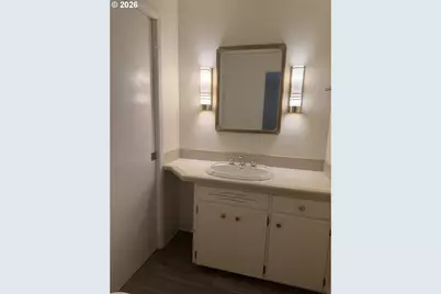 260 Susan St, Eugene, OR 97404 - Photo 17