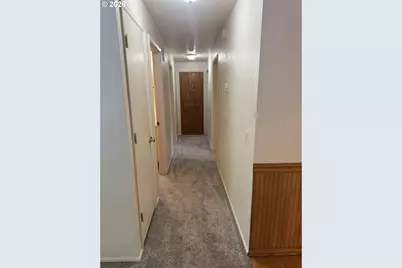 260 Susan St, Eugene, OR 97404 - Photo 13