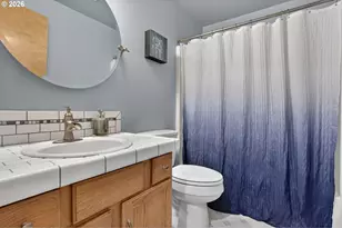 1007 NE 118th Ave, Portland, OR 97220 - Photo 35