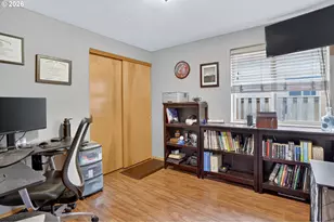 1007 NE 118th Ave, Portland, OR 97220 - Photo 29
