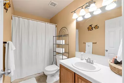 2705 SE 74th Way, Hillsboro, OR 97123 - Photo 19