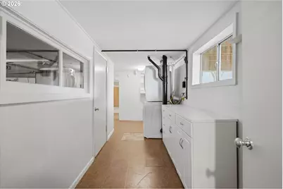 7214 SW 10th Ave, Portland, OR 97219 - Photo 25