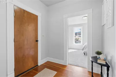 1020 SW E Ave, Corvallis, OR 97333 - Photo 5
