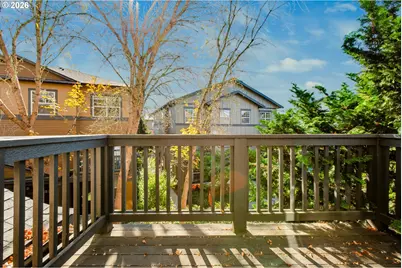 1090 SW 170th Ave #201, Beaverton, OR 97003 - Photo 9