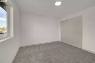 5653 Magnificence Wy, Eugene, OR 97402 - Photo 37