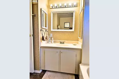 1600 Rhododendron Dr #218, Florence, OR 97439 - Photo 11