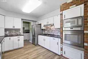 1535 NE 128th Ave, Portland, OR 97230 - Photo 9