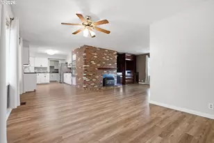 1535 NE 128th Ave, Portland, OR 97230 - Photo 13
