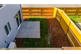 6247 SE 15th St, Gresham, OR 97080 - Photo 39