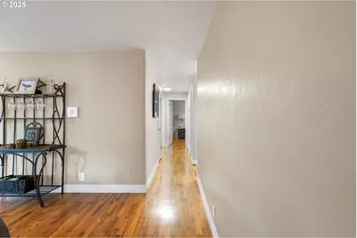 4020 Pearl St, Eugene, OR 97405 - Photo 9