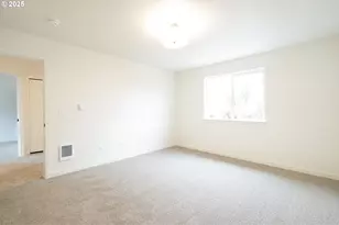 14720 SE Powell Blvd, Portland, OR 97236 - Photo 9