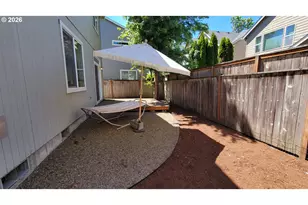 2461 Mountain Terrace, Eugene, OR 97408 - Photo 17