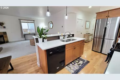 2461 Mountain Ter, Eugene, OR 97408 - Photo 5