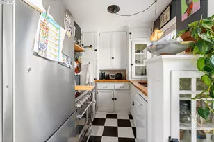 20 NW 16th Ave, Portland, OR 97209 - Photo 9