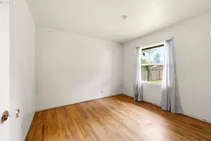 1850 SE 157th Dr, Portland, OR 97233 - Photo 13