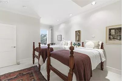 1122 NW Summit Ave, Portland, OR 97210 - Photo 25