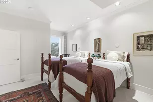 1122 NW Summit Ave, Portland, OR 97210 - Photo 25