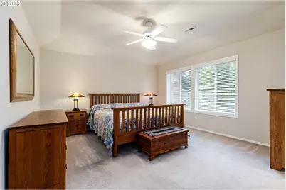 4802 Lakeview Blvd, Lake Oswego, OR 97035 - Photo 21