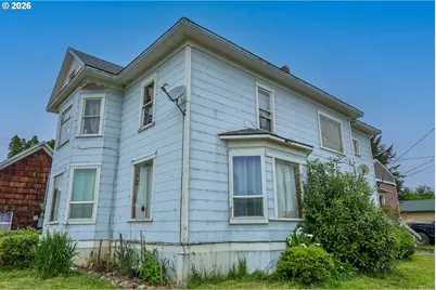 131 Ash St, Myrtle Point, OR 97458 - Photo 19