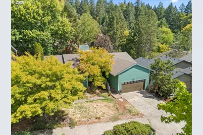 10240 SW 59th Pl, Portland, OR 97219 - Photo 9