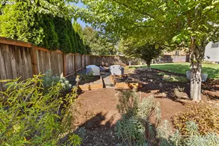 2716 Old Farm Ave NW, Salem, OR 97304 - Photo 41