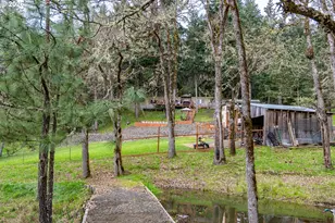 1256 Westview Dr, Roseburg, OR 97471 - Photo 3