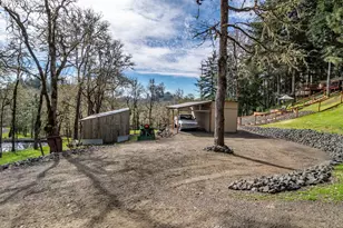 1256 Westview Dr, Roseburg, OR 97471 - Photo 7