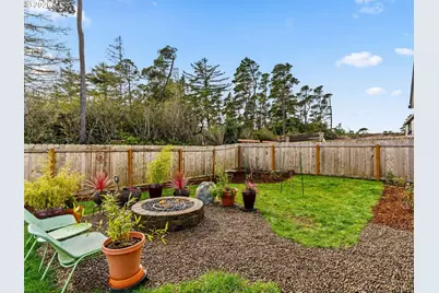 4764 Stonefield Ct, Florence, OR 97439 - Photo 23