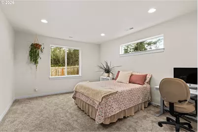 4764 Stonefield Ct, Florence, OR 97439 - Photo 13