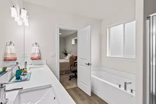 4764 Stonefield Ct, Florence, OR 97439 - Photo 17