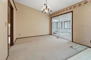 12103 SE 105th Dr, Happy Valley, OR 97086 - Photo 11