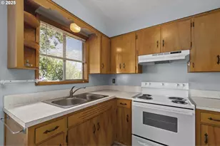 1155 Howard St, Salem, OR 97302 - Photo 7