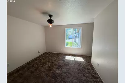 3328 Foxglove St, Lebanon, OR 97355 - Photo 11